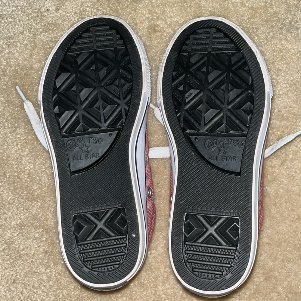 Converse - Picture 2 of 5